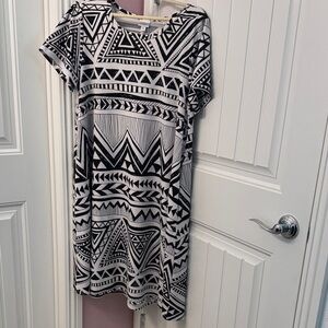 LuLaRoe Black and White Geometric High Low Dress